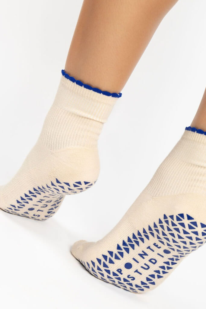 Pointe Studio Mental Vacay sock in ivory