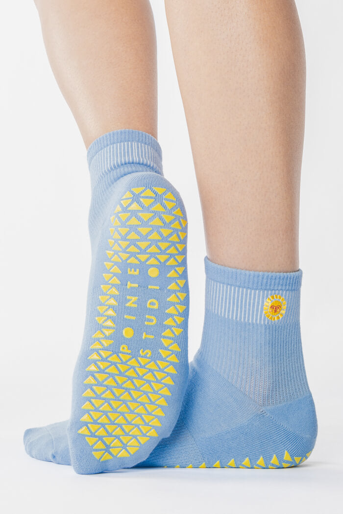 Pointe Studio Sunny ankle grip sock in blue skies