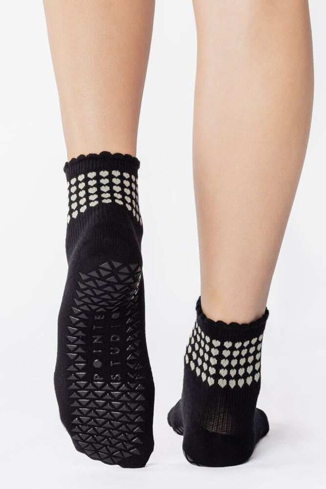 Pointe Studio sweetheart ankle grip sock in black