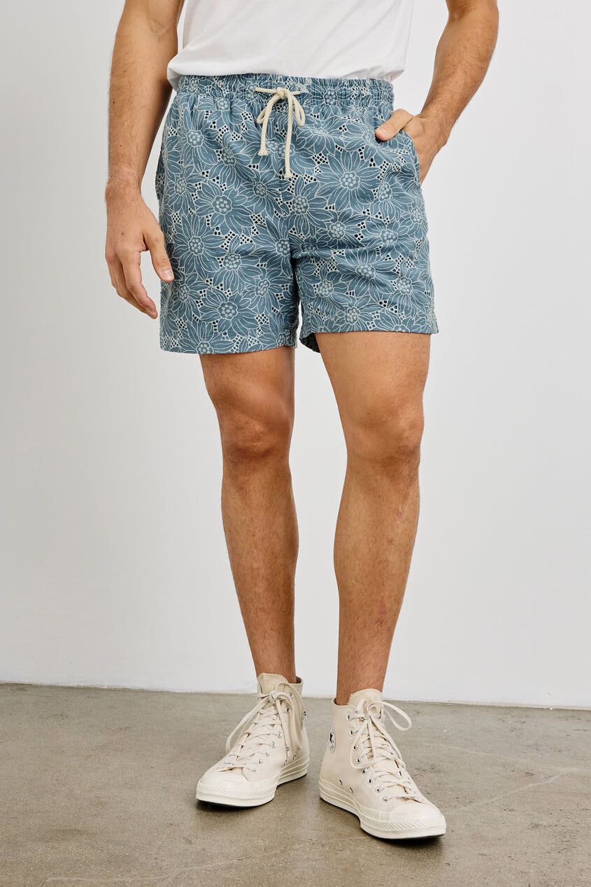 Rails Logan short in multi blue sunflower
