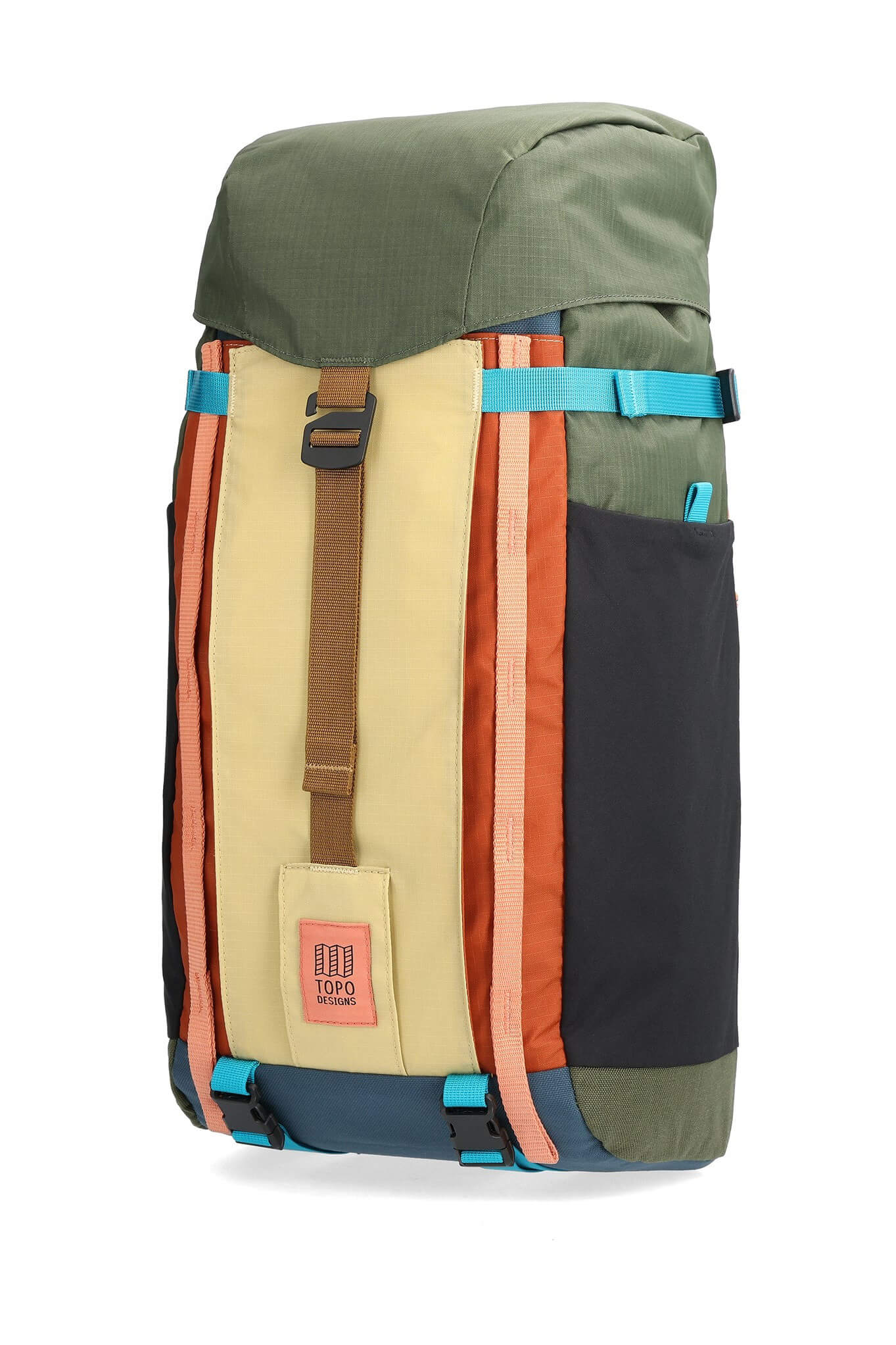 Topo Designs mountain pack 2.0 16L in olive and hemp