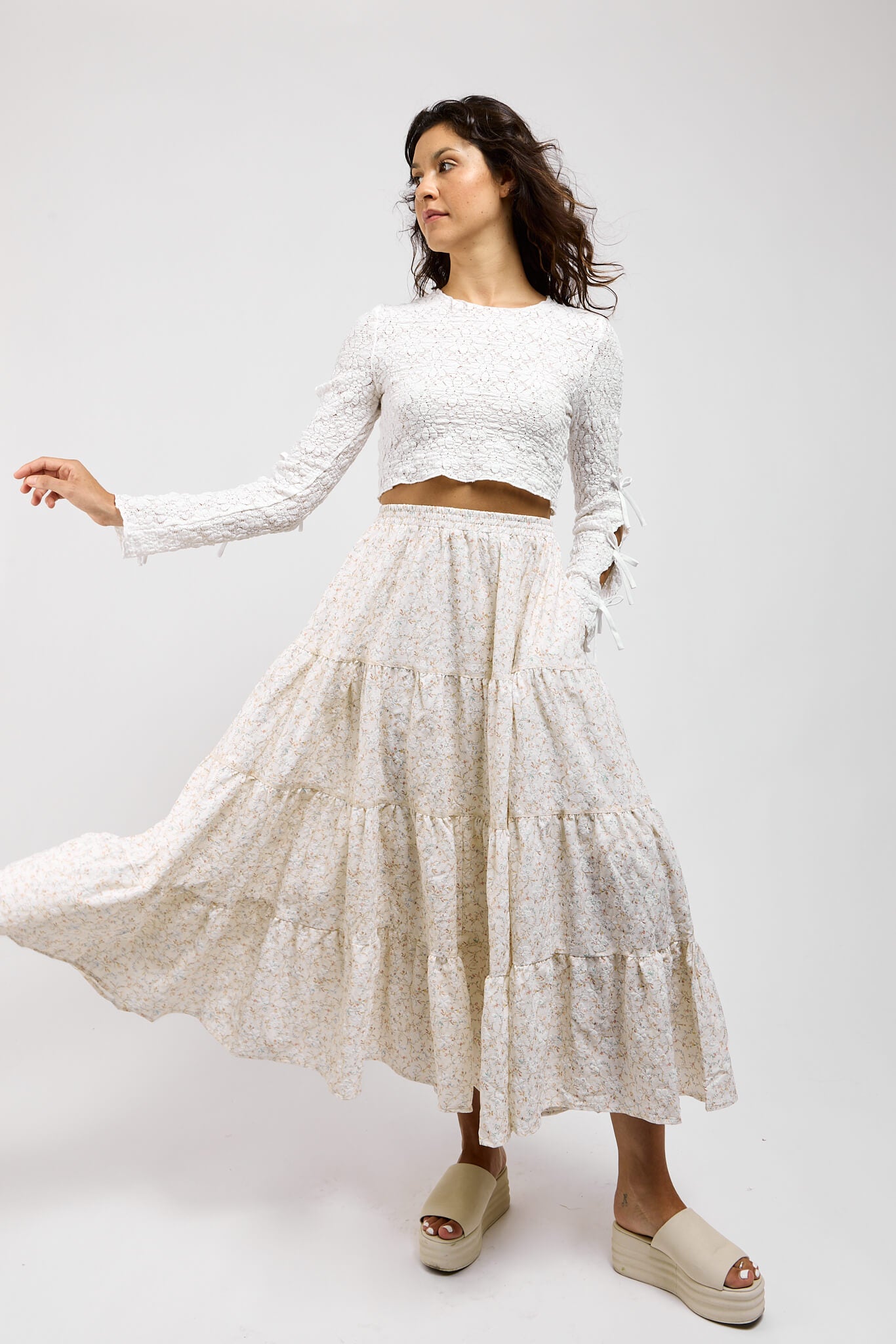 Womens tiered maxi skirt with pockets