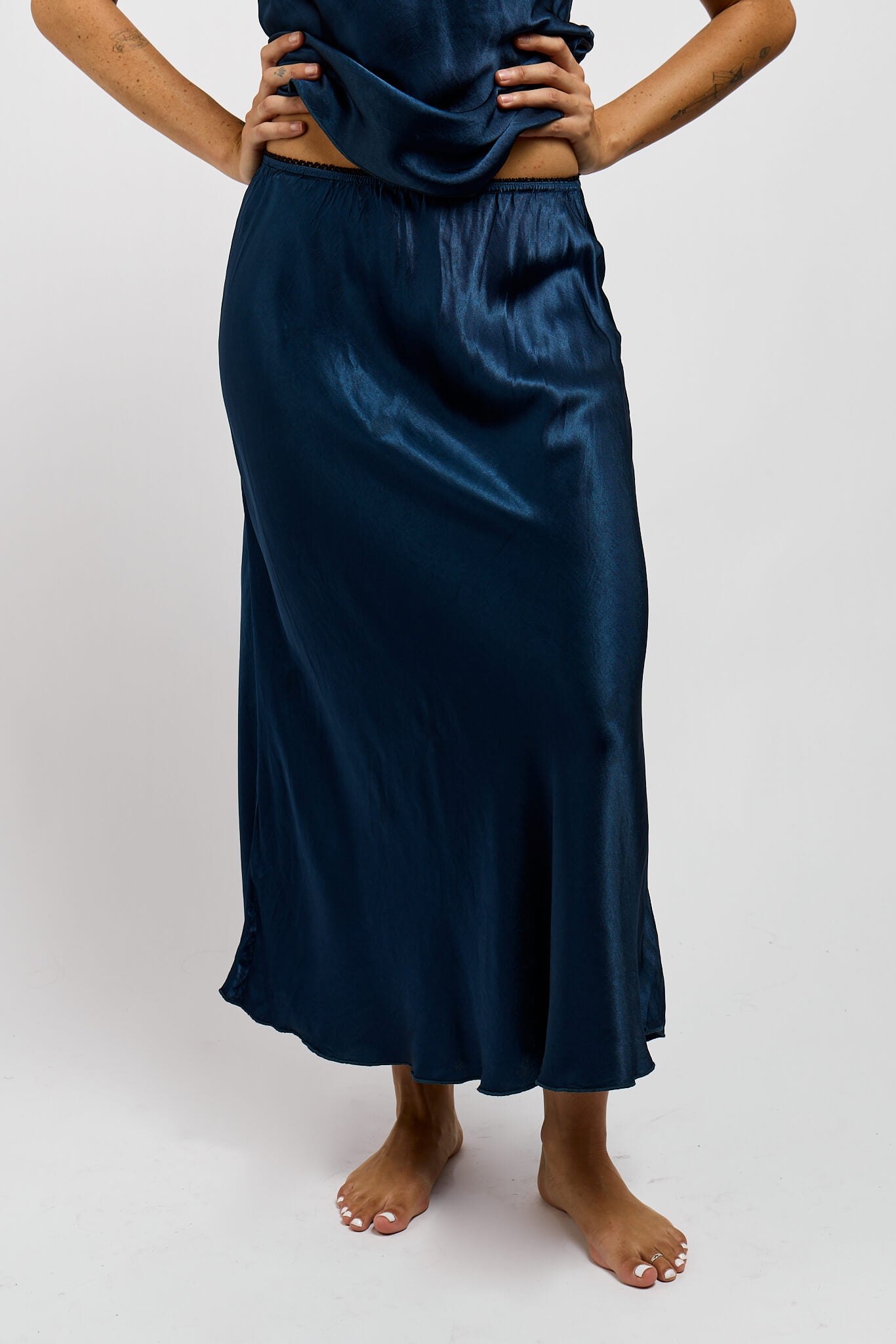 Womens navy blue midi skirt
