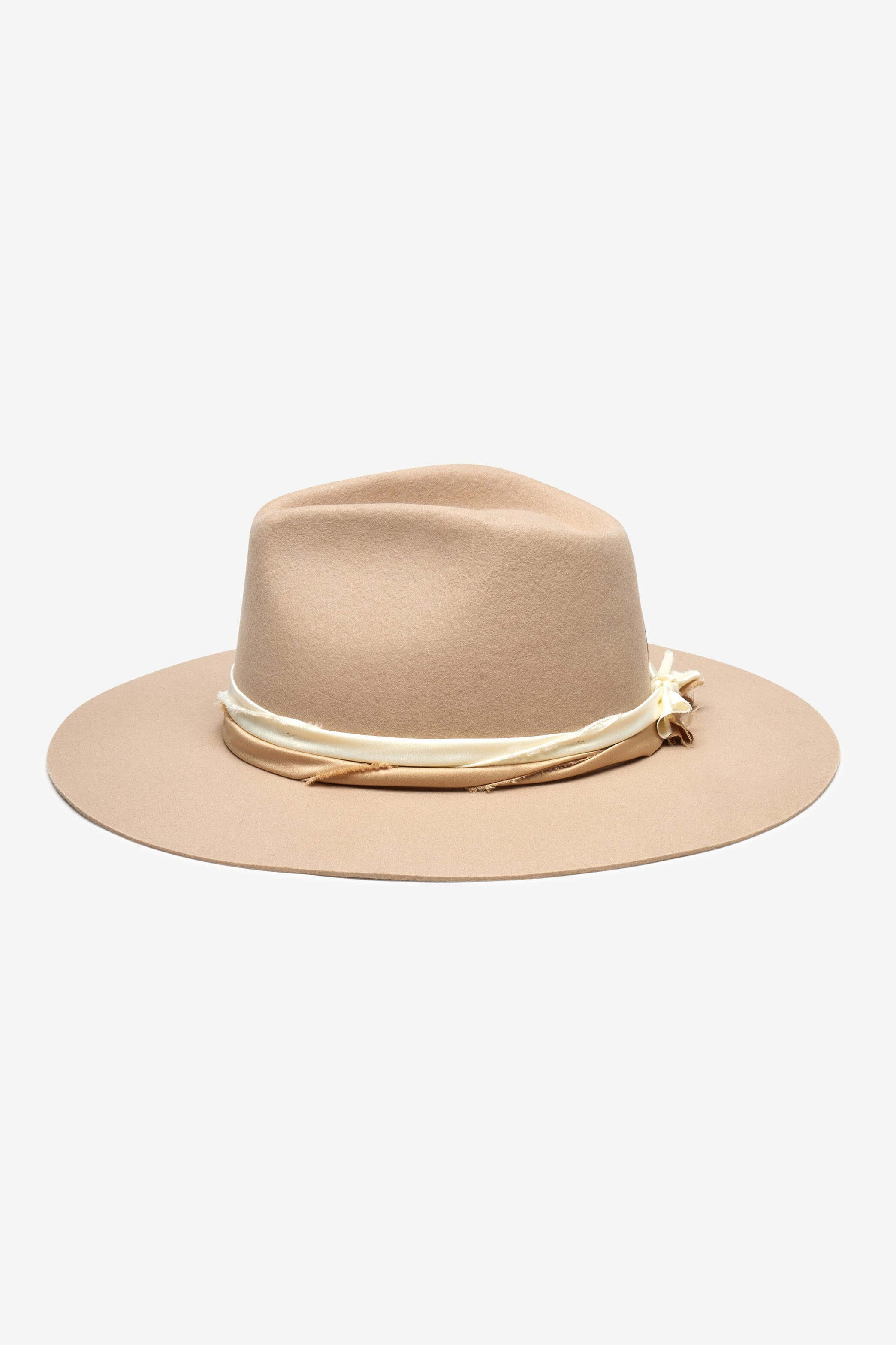 Wyeth Austin hat in taupe