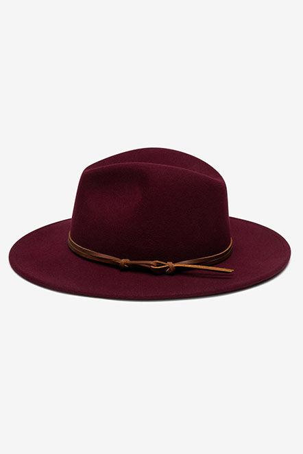 Wyeth Billie hat in wine