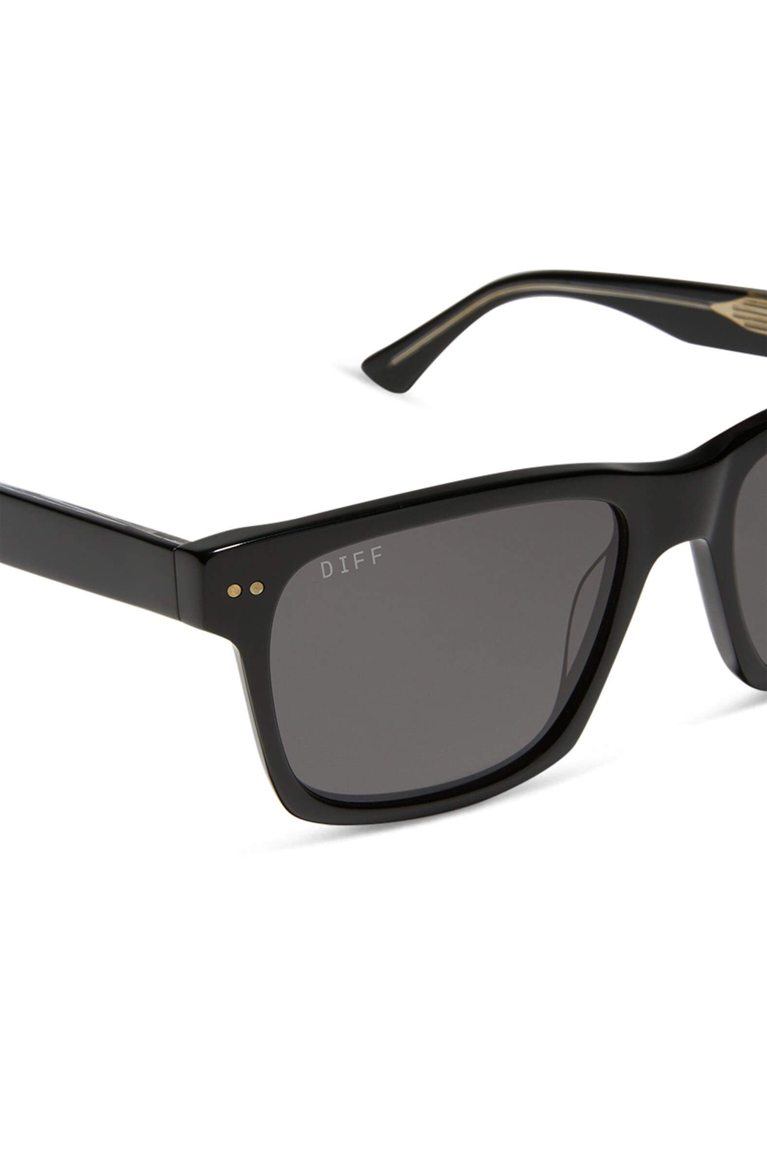 Diff eyewear gino xl in black and grey