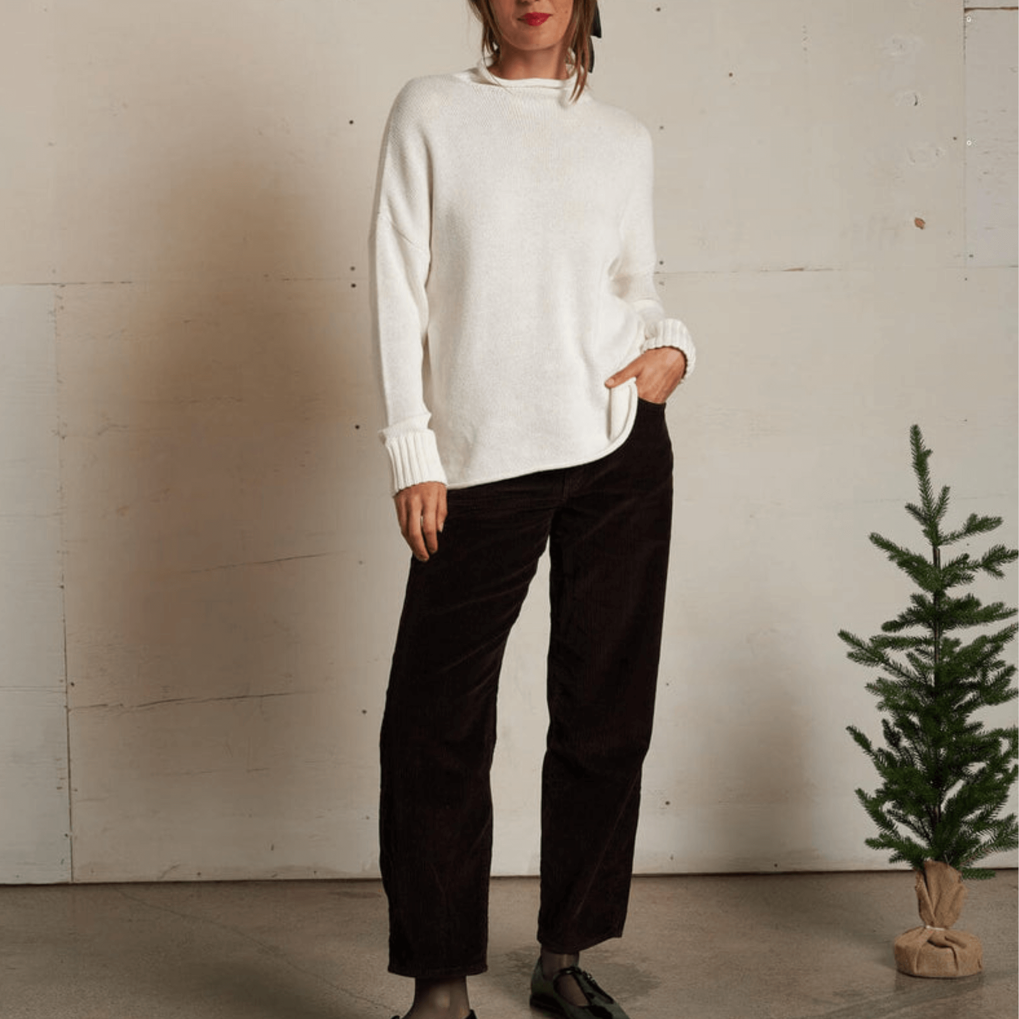 perfect white tee at kariella