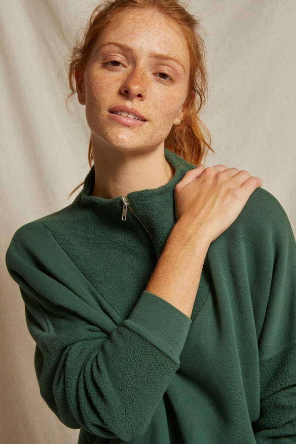perfect white tee tyra fleece pullover