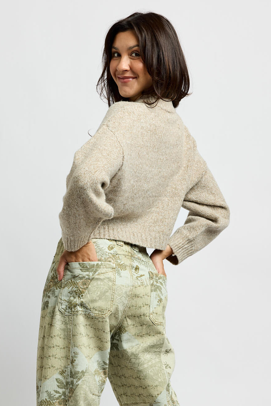 Womens semi cropped long sleeve sweater