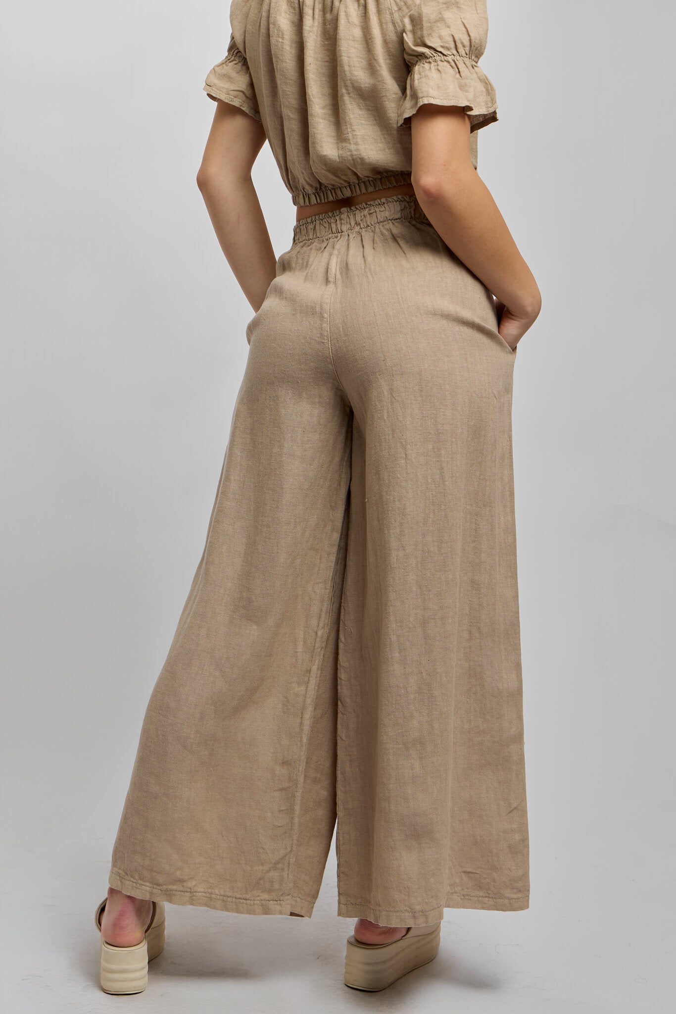 Womens stretchy waistband wide leg pants