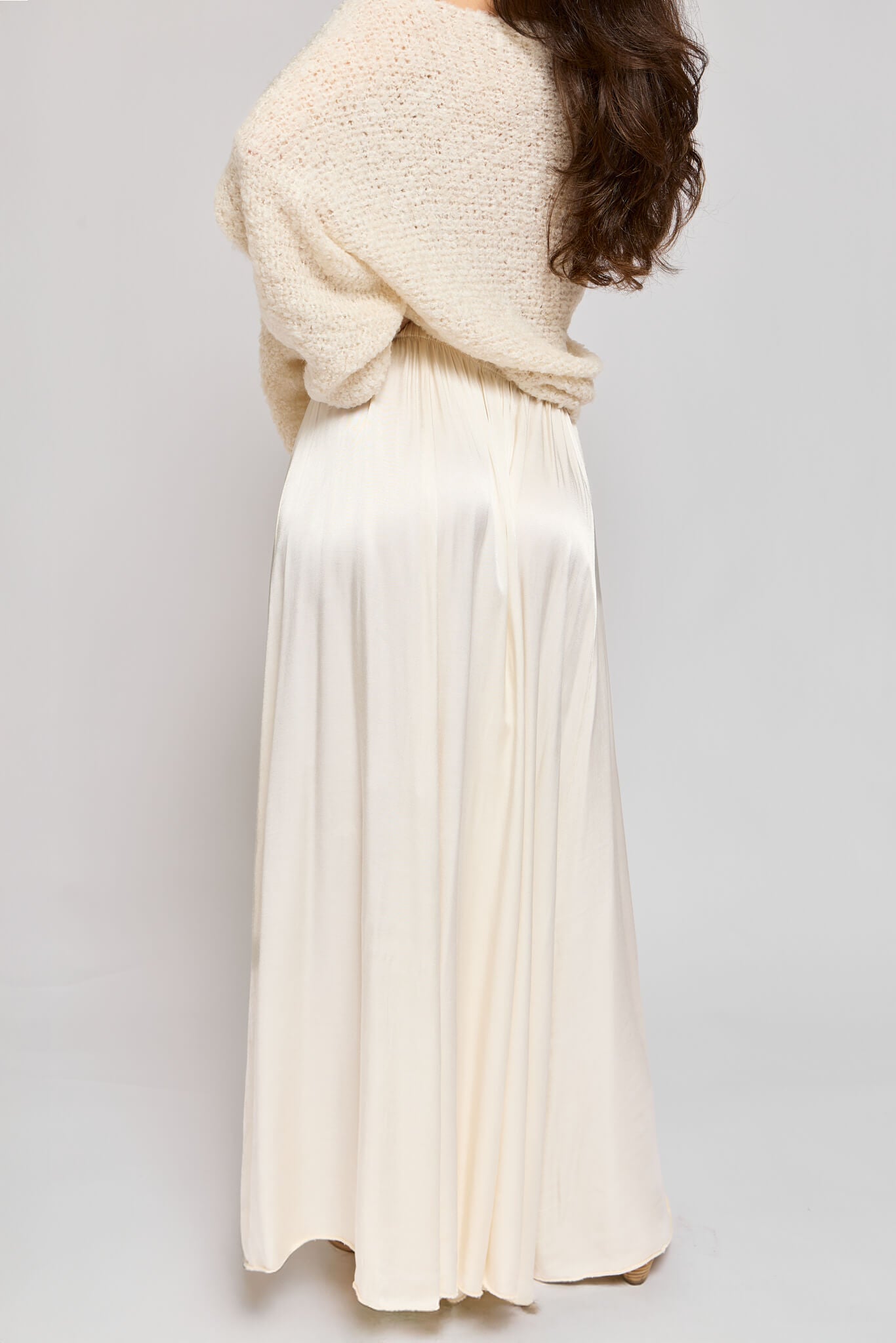 Womens high rise maxi skirt