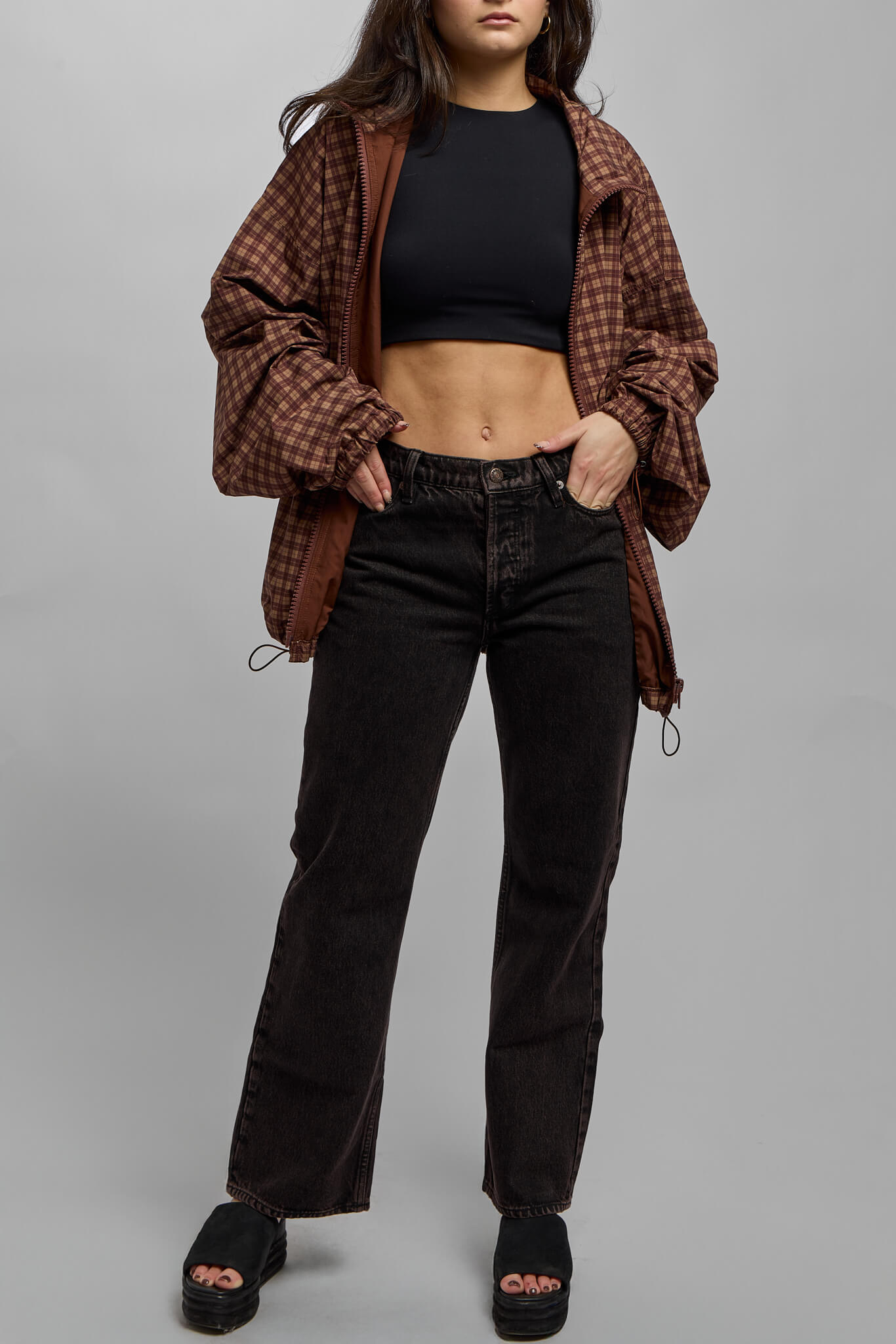 Rolla's 90's boyfriend denim jean in chocolate tint