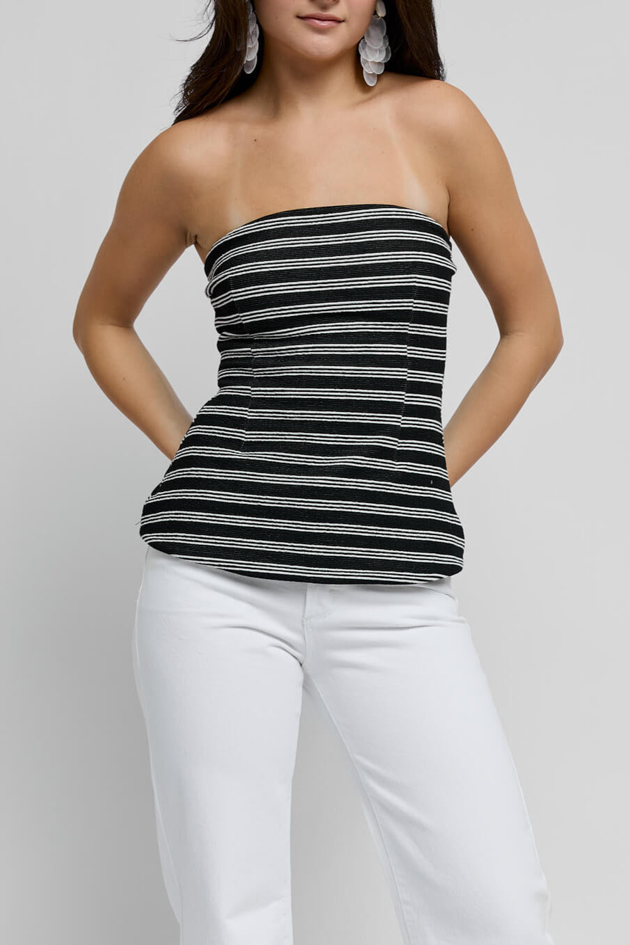 Womens black and white tube top with bottom slight flare